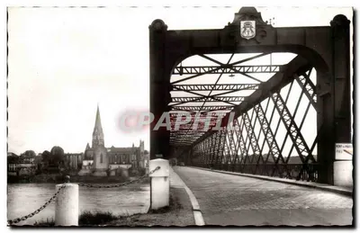 O Ponte sobre a Garonne — Langon (Gironde) — Éditions Van Eyruguleau