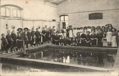 Giens - 257 - Antes do banho na piscina Paul Renouard no Sanatório