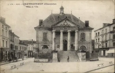 Châteauneuf (Charente) — Hotel da Cidade e Tribunal de Paz — J.S.D. n°2327