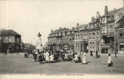 Lens - Place du Cantin Bilhete postal antigo