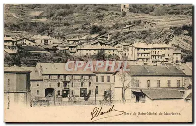 Gare de Saint-Michel de Maurienne — widok hotelu przy stacji — Puitier, fot. - Anzey