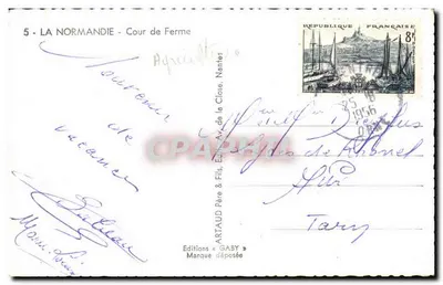 Farmyard — Normandy — Gaby Editions — Back