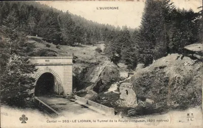 Le Lioran — O Túnel da Estrada (comprimento, 1800 metros) — M.T. — Cantal — L'Auvergne
