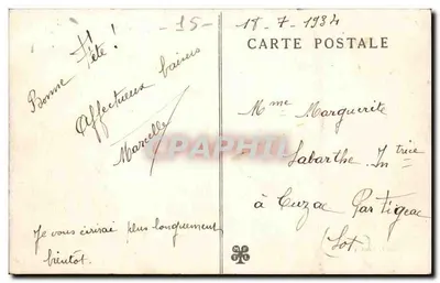 Auvergne - Cantal. LAROQUEBROU — Ogólny widok — Rewers