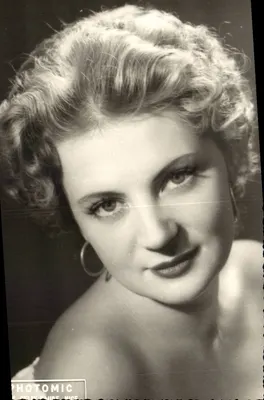 Retrato de mulher — fotografia de estúdio — Photomic