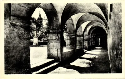 St-Amour — Velho Mosteiro das Anunciadas e a Igreja — Bilhete postal moderno dos Arts Photomécaniques