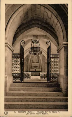 Dormans (Marne) — Capela de "La Marne", A Cripta vista do Narthex — Edições Artísticas O.K. Branel - Reims