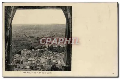 Volvic visto da Notre-Dame de la Garde — vista panorâmica a partir de um quadro arquitetônico — editor M.