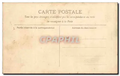 Casa de pedra — vista da fachada — com um adulto e uma criança à frente — editor não identificado — Verso