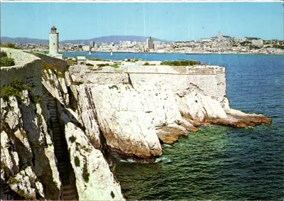 伊夫城堡灯塔 — 马赛 — 出版商 Le Carrefour du Monde，系列 13