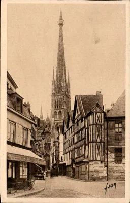 Rouen — Velhas casas e a flecha da catedral — Les Éditions d'Art Yvon, Paris