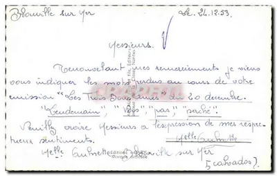 Blouville-sur-Yer — uitzicht op dorp onder bloeiende kersenboomen — Adia, Nantes — Achterkant
