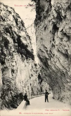 Gorges St-Georges, perto de Axat — Vale do Ance — Phgt. Labouche Fr. - Toulouse