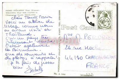 Kobieta tajwska tkaćca tkaniny z jedwabiu — Chiangmai, Tajlandia — Phornthip Phatana Ltd, nr 144 — Rewers