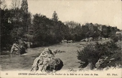 Orthez (Basses-Pyrénées) — A Rocha da Baleia e o Gave de Pau — ND. Fotografia