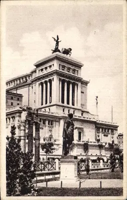 Monument do Vittorio Emanuele II — Statua Julesa Cezara — Wydawca Cecanis