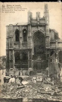 Ruínas de Louvain — Igreja de São Pedro vista dos Sete Cantos — editor Neis