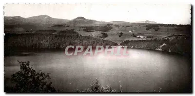 Jezioro Pavin — Auvergne — Wydawnictwo G. de D. Olliergues