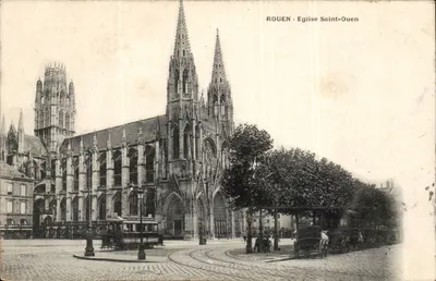 Rouen - Kościół św. Ouen — widok fasady gotyckiej z tramwajem i karetą — wydawca nieznany