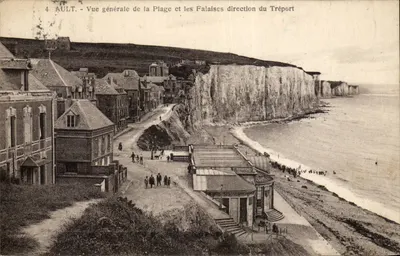 AULT - Vista geral da Praia e as Falésias na direção de Tréport