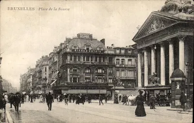 Bruxelas - Place de la Bourse — vista da Distilleria Monico & Cervejaria Artois, editor anônimo