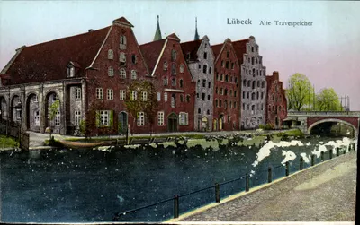 Lübeck — Alte Travespeicher (anciens entrepôts de traite) — éditeur: K. & A. Grau & Co. Berlin
