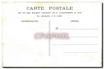 Paryż — Katedra Notre-Dame — widok fasady gotyckiej z rożeniem i wieżą — Rewers