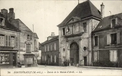 Fontevrault (M.-et-L.) — Invoer van de Gevangenis — LL.