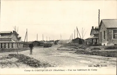 Camp de COETQUIDAN (Morbihan) — Uma vista interna do Camp — Edit. Baglin, Rennes