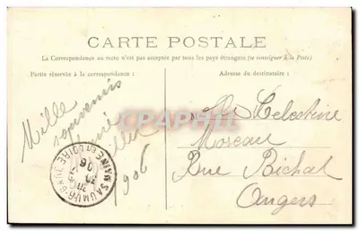 Saumur — Dolmen de Bagneux — wejście do dolmena przez wzgórze Jumet — Rewers