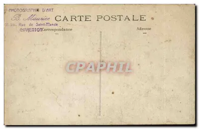 Groupe de soldats — devant un bâtiment — B. Maurice, 31 bis, Rue de Saint-Mandé — Verso