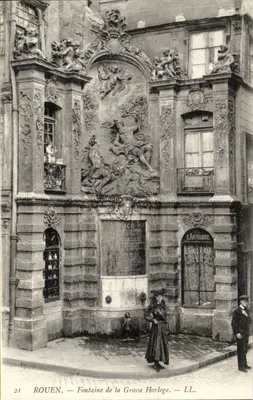 Rouen — Fontaine de la Grosse Horloge — LL.