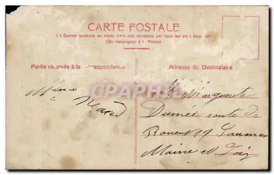 Mulher sentada em um banco — com guarda-sol e flores — texto 'Não me esqueçam' — Verso