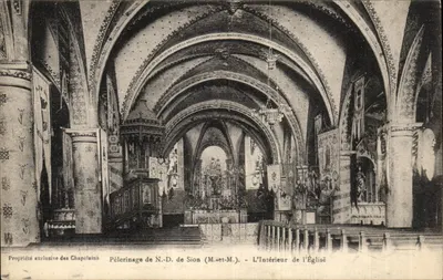 Peregrinação de N.-D. de Sion (M.-et-M.) — Interior da Igreja — Propriedade exclusiva dos Capelãos