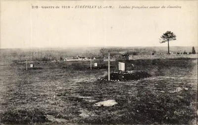 Tumbas francesas ao redor do cemitério — ETRÉPILLY (S.-et-M.) — Guerra de 1914 — n°219
