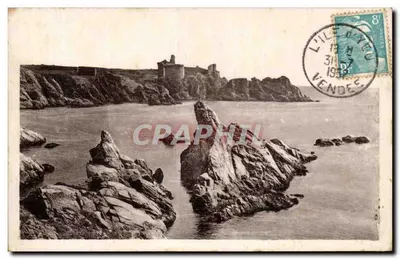Ilha de Yeu (Vendée) — A Costa Selvagem e o Velho Castelo — Edição Novas Terras Insulares
