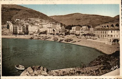 Cerbère — Vista da praia e da cidade — Les Cartes A.P.H. — n° 5
