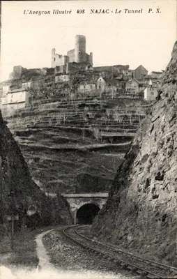 Bilhete postal antigo Najac O túnel