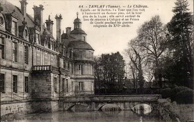 Tanlay (Yonne) — O Castelo — Foto E. Guillot, Tonnerre