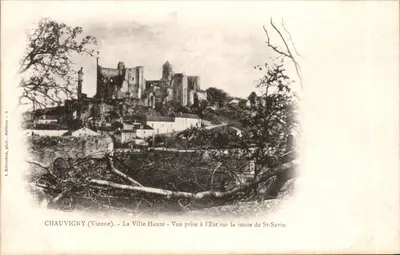 Chauvigny (Vienne) - A Cidade Alta - Vista tirada a leste na estrada de St-Savin - J. Robnchou, fot. Peltiers, n°4
