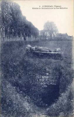 Lusignan (Vienne) — Entrada do Souterrâneo da Fada Mélusine — editor desconhecido, n° 4