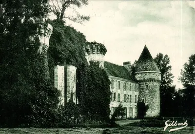 Castelo de Pressac — Abadia de La Reau — Edições Artisianas A. Gilbert, Angoulême