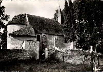 Chauvigny (Vienne) — Igreja romana de São Pedro das Igrejas — Fotografia de C. Giry