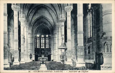 Guémené-Penfao (Loire-Inf.) — Interior da Igreja — Gaby