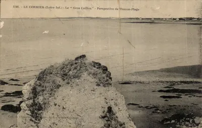 Le Cormier (Loire-Inf.) — O « Gros Caillou » — Perspectiva de Tharon-Plage — Editor: L. Boucheton, Préfailles