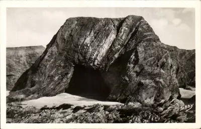 A Grotta em Piriac-sur-Mer — editora Gaby, n°33