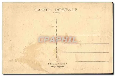 Clisson (Loire-Inf.) — O donjon, vista interna (século XIV) — Gaby — Verso
