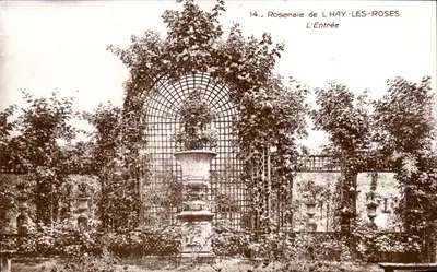 Roserai de L'HAY-LES-ROSES — A Entrada — n°14