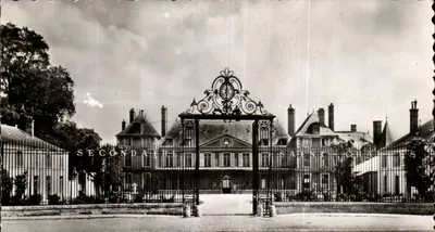 Colégio Saint-Charles — Castelo de Autis-Mons — Edição Tourné