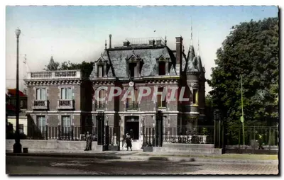 Nanterre (Seine) — A Prefeitura — editor Apelle-Cartes, n°41-28